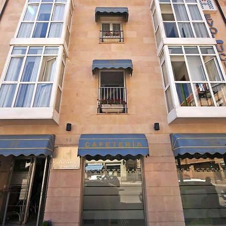 Hostal Cuéntame Evolución Burgo Exterior foto