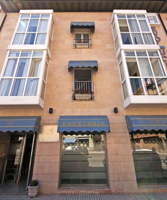 Hostal Cuéntame Evolución Burgo Exterior foto